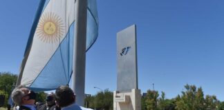 izamiento bandera