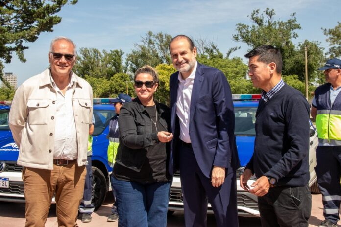 Nuevos autos para la Dirección de Tránsito