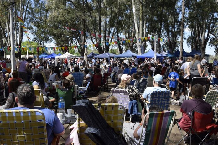 fiesta comida mediterranea cabildo